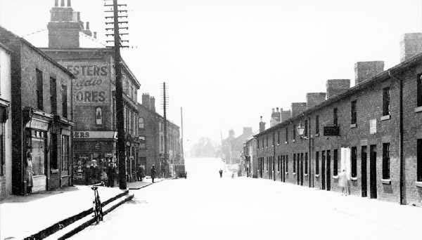 High St in the snow