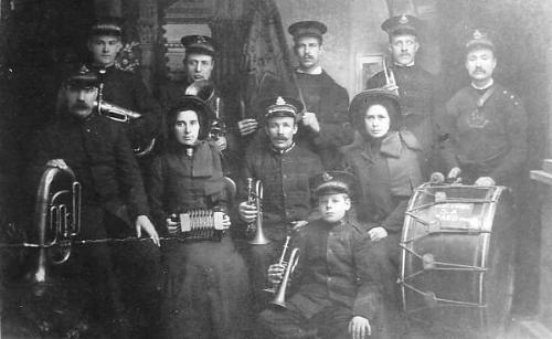 Clay Cross band 1916